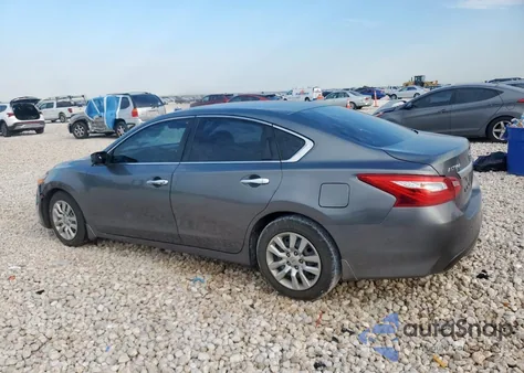 2016 Nissan Altima 2.5 из США, поврежденный, VIN 1N4AL3AP3GN357281